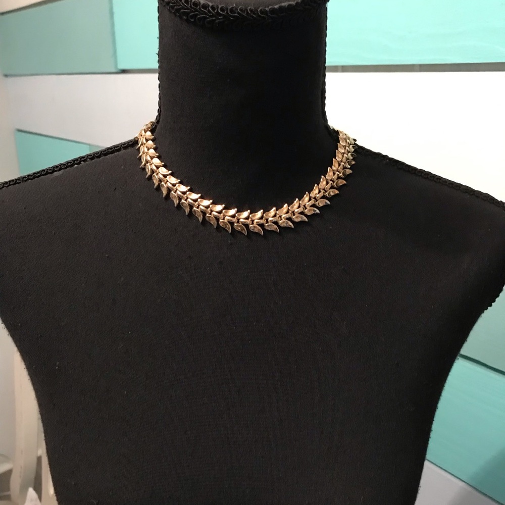Crown Trifari Signed Gold Plated Choker Necklace, Vintage 1960’s 15” hook clasp